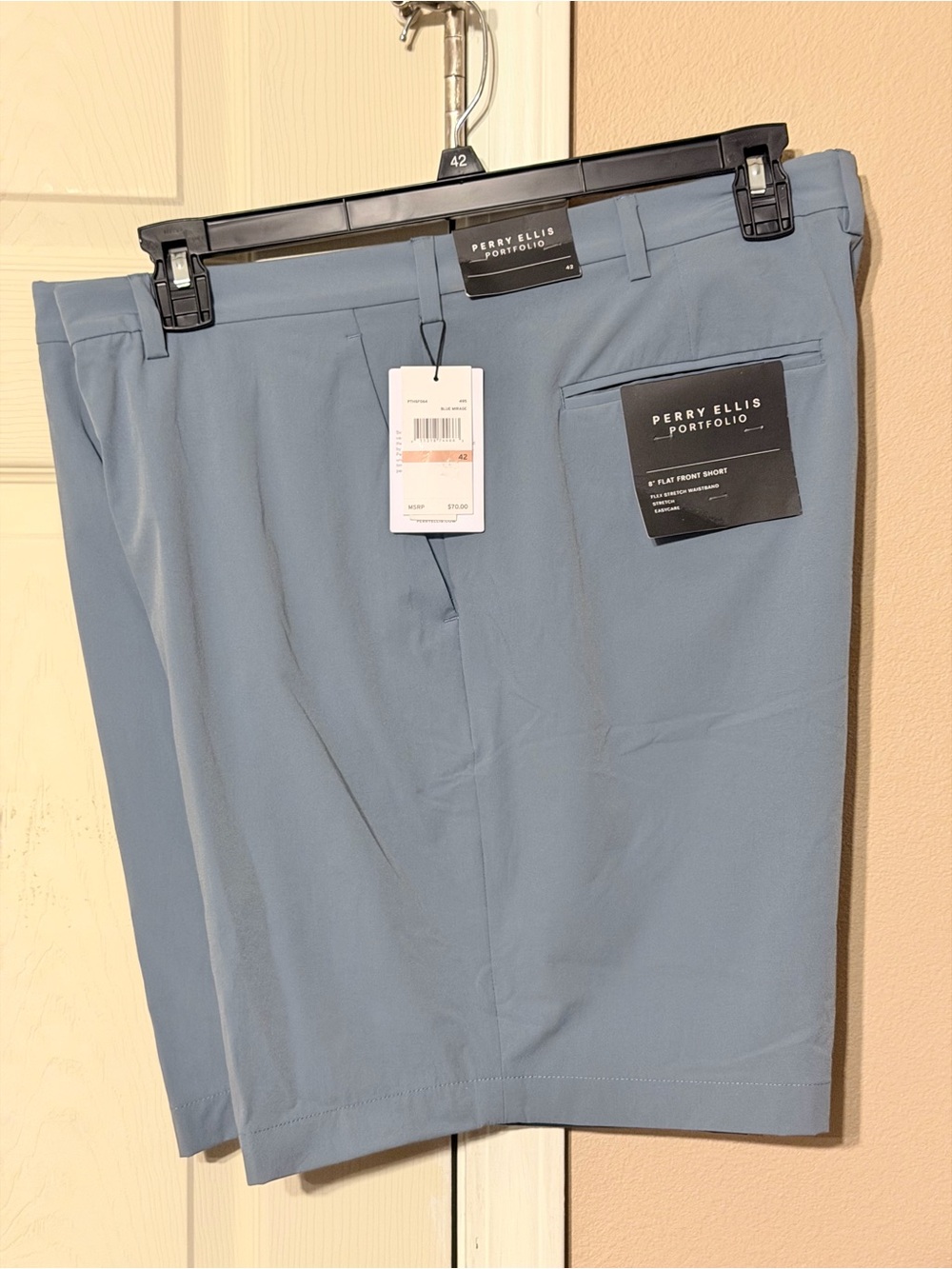 Perry Ellis Light Blue Flat Front Men’s Shorts